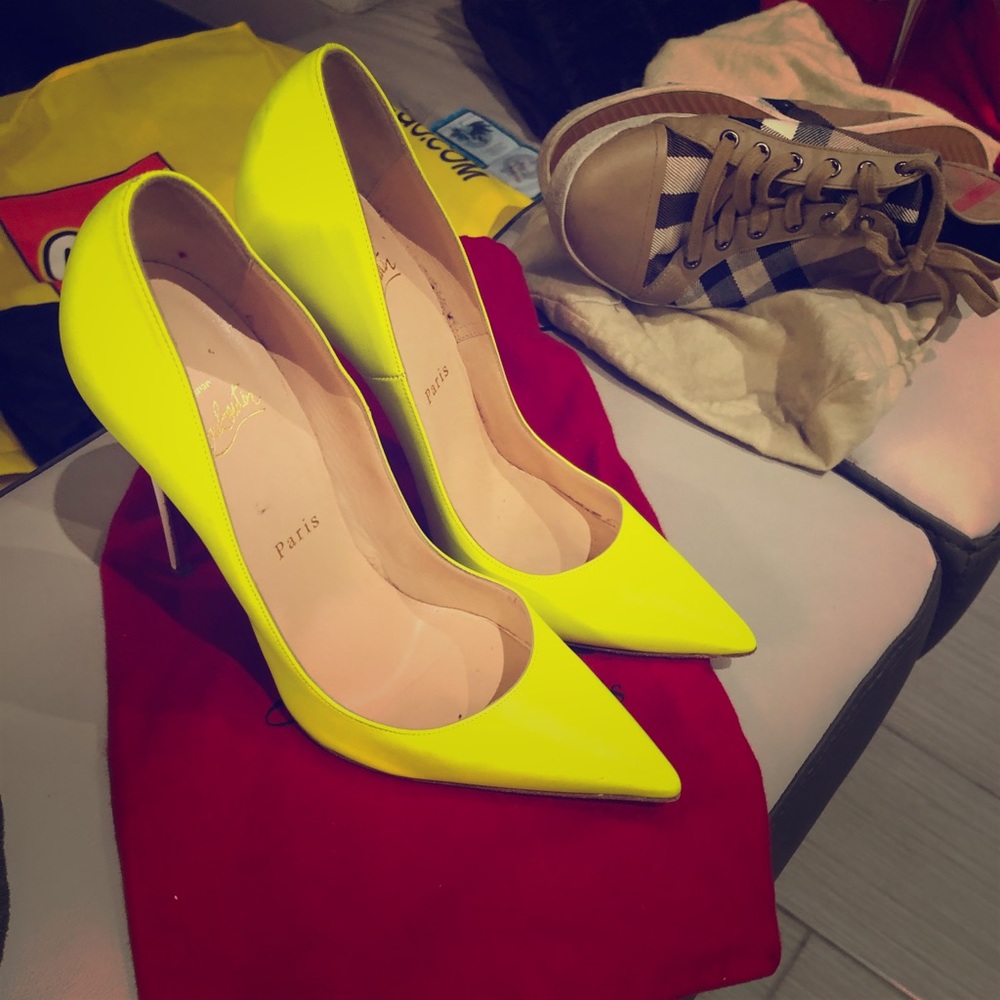 ♾SOLD♾ Christian Louboutin So Kate 120 Fluo Neon Size 40